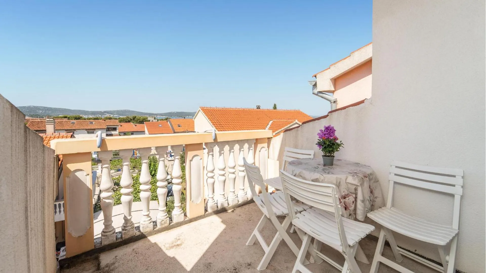 Gorgeous Apartment In Biograd Na Moru With Wifi
