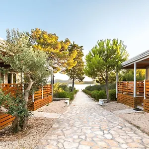 3* Parco vacanze Eurocamp Mobile Homes At Ljutic