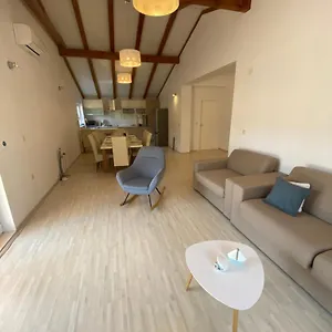 Vakantiepark Mobile Homes Biograd, Biograd Na Moru